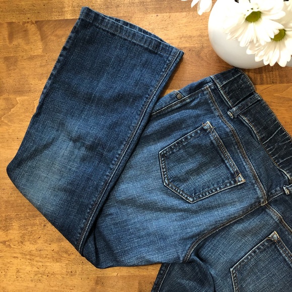 Old Navy Maternity Under Belly Cropped Jeans SZ 8 - Picture 8 of 10